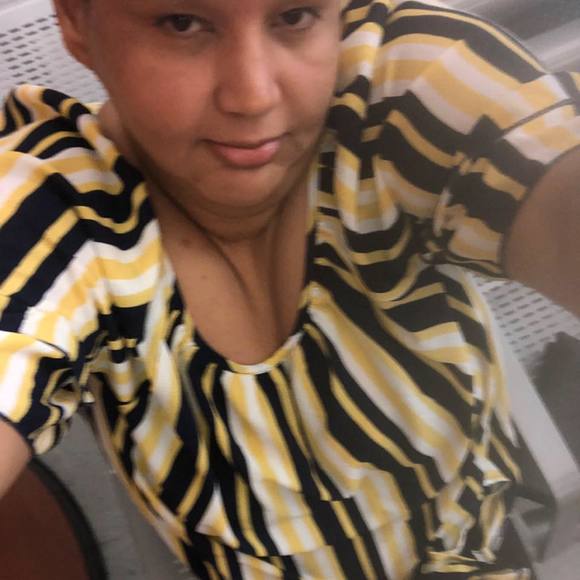 Meet your Posher, Ileana - Picture 1 of 1